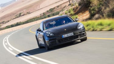 Porsche Panamera ride - front panning