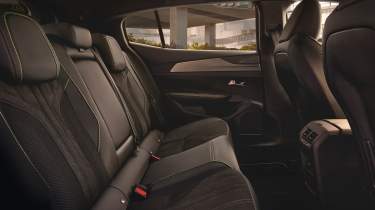 Peugeot E-408 facelift - rear seats