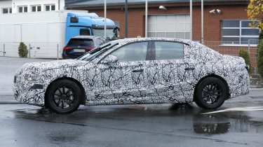 Mercedes E-Class - side profile