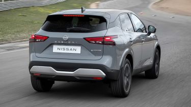 Nissan Qashqai e-Power - rear cornering