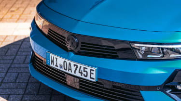 Vauxhall Astra Electric - grille