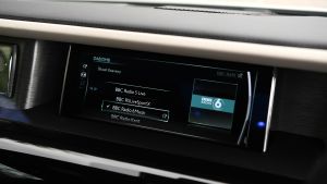 Rolls-Royce Bespoke Audio - screen