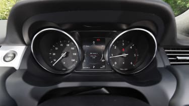 Range Rover Evoque Convertible - dials