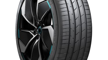 Hankook iON S - overview