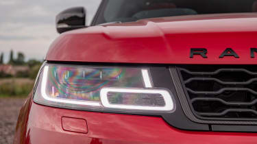 Range Rover Sport HST - front light