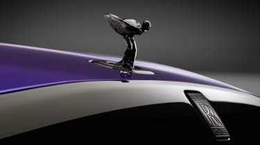 Rolls-Royce Spectre Black Badge - Spirit of Ecstasy