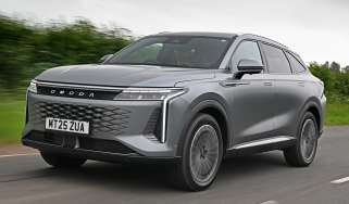 Omoda 9 - front