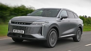 Omoda 9 - front