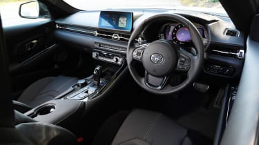 Toyota Supra - dash