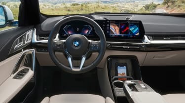 BMW X1 - dash