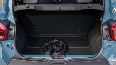 Dacia Spring - boot seats down
