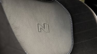 Hyundai i30 N - seat detail