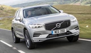 Volvo XC60 D4 - front