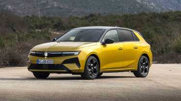 Vauxhall Astra - front static