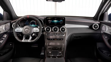 Mercedes-AMG GLC 43 2019 facelift cabin
