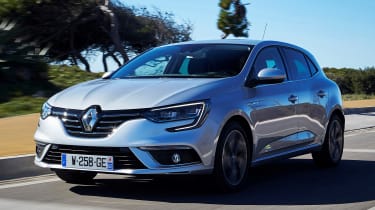 Renault Megane 2016 silver - front tracking