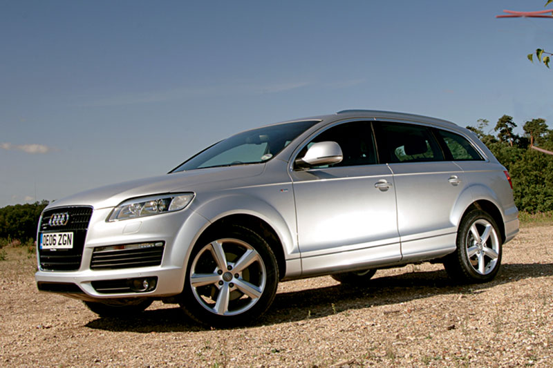 Audi Q7  Auto Express