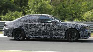 BMW M5 Facelift - side profile