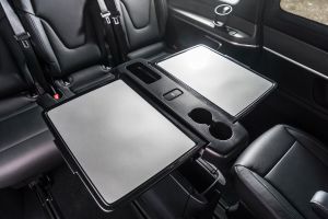 Mercedes V-Class - rear tables