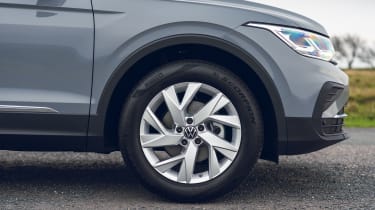 Volkswagen Tiguan Life - wheel