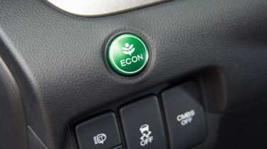 Honda CR-V 1.6D econ button