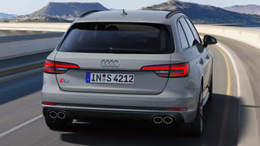 Audi S4 Avant - rear action