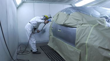 Car body repair bodyshop paint spray