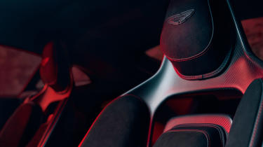 Aston Martin Vantage S - seats