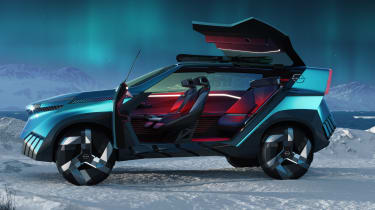 Nissan Hyper Adventure concept - side with doors open