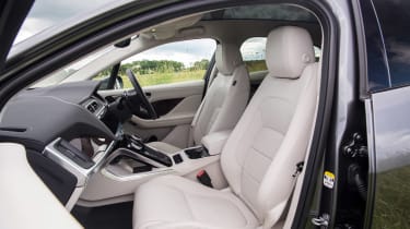 Jaguar I-Pace - front seats