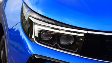 Vauxhall Grandland - headlight
