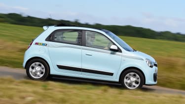 Renault Twingo The Colour Run - side tracking