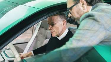 Skoda Vision O concept - Phil in the car