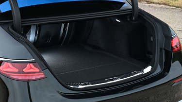Mercedes S-Class - boot