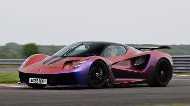 Lotus Evija - front tracking