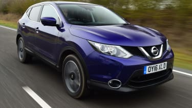 Nissan Qashqai 1.2 DIG-T 2017 - front tracking