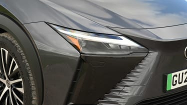 Lexus RZ 450e - front light