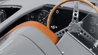 Jaguar D-Type continuation dash