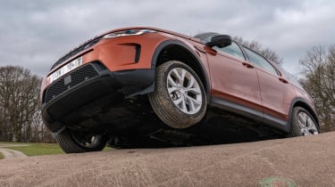 Land Rover Discovery Sport final report - off-road