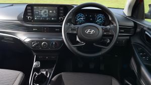 Hyundai%20i20%202020-10.jpg