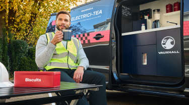 Vauxhall Vivaro Electrici-Tea - drinking