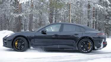 Updated Porsche Panamera - side profile