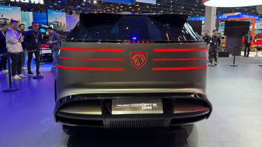 Peugeot Concept 8 - rear end