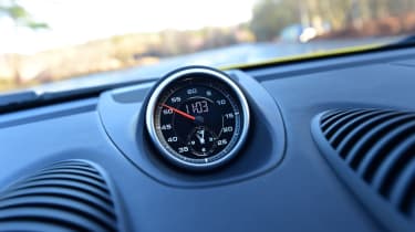 New Porsche Cayman GTS review - clock