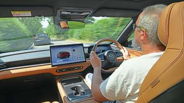 Mazda 6e - driving