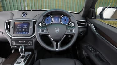 Maserati Ghibli 2014 interior