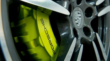 Porsche Panamera S E-Hybrid wheel