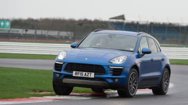 Long-term test review: Porsche Macan - front cornering 2