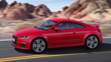 Audi TT - side