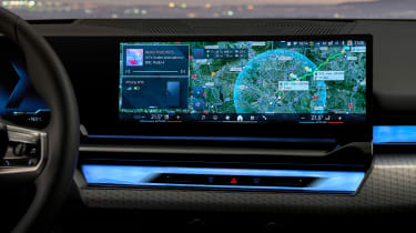BMW i5 - screen